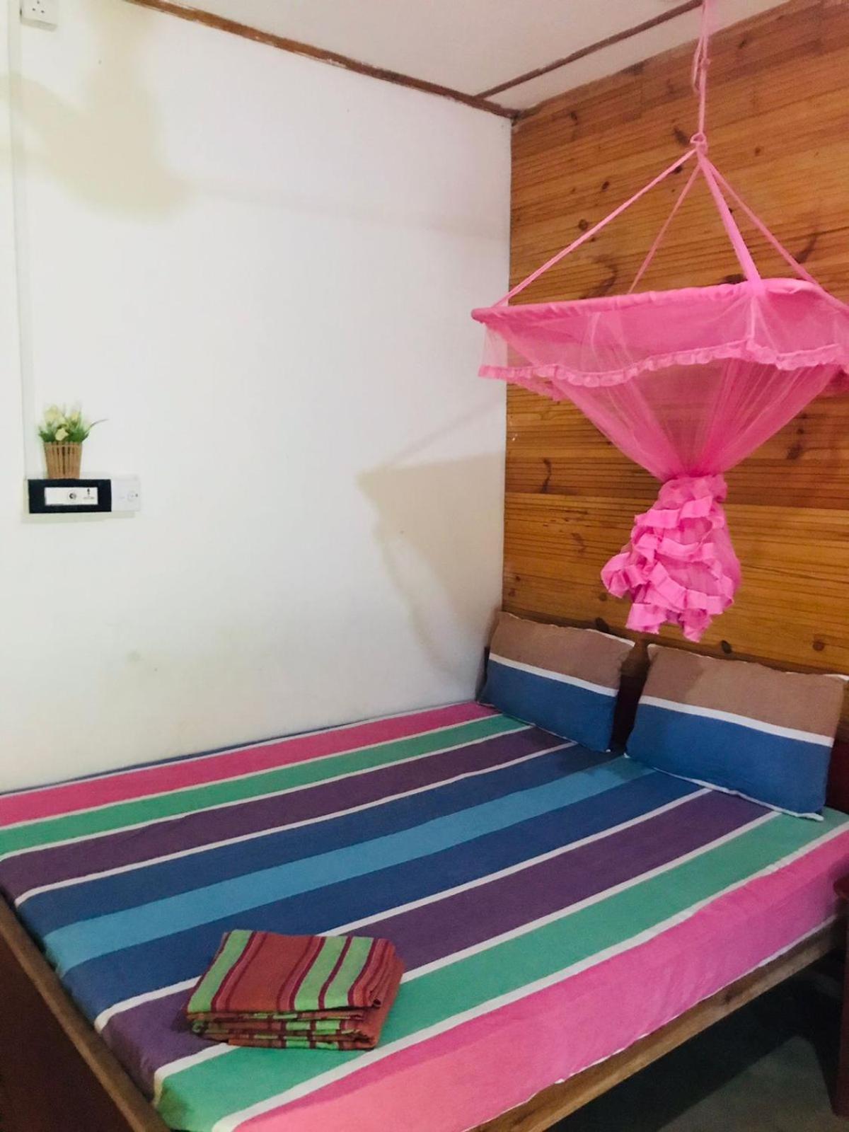Walkers Hostel Trincomalee Eksteriør billede